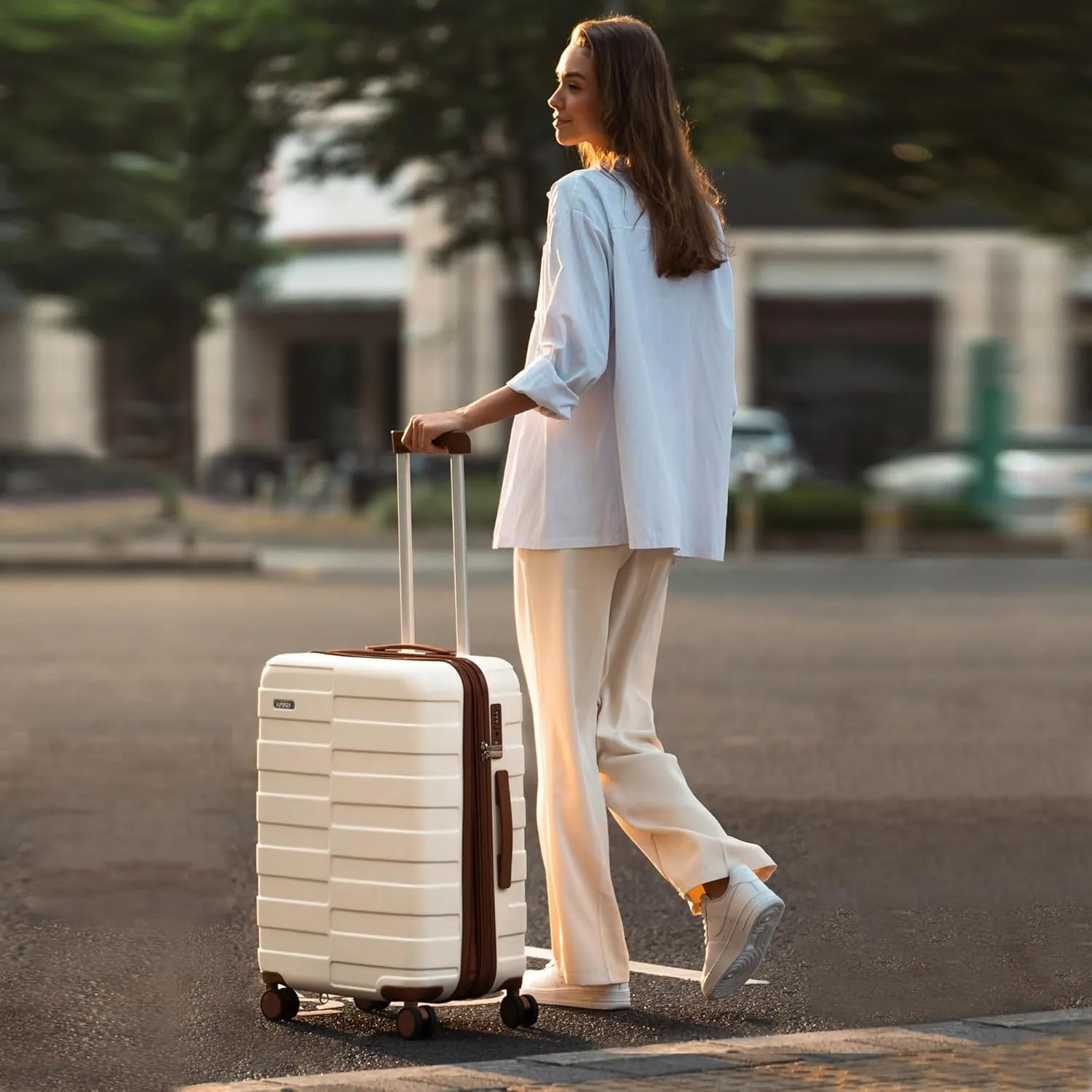 Luggage 28 Inch (3-Years VIP Service) Hardside Expandable Large Capacity Travel Suitcase Ultra Durable Polycarbonate Lightweight with TSA Lock Spinner Wheels, Elegant White